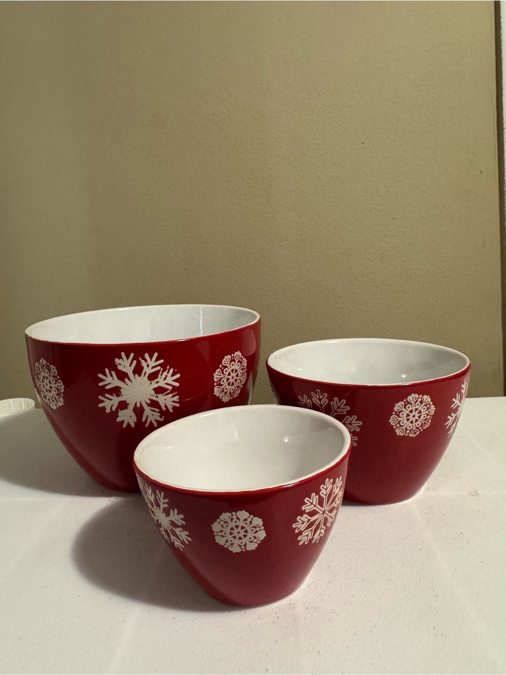 Christmas Festive Set Of 3 Glass Mixing Bowls